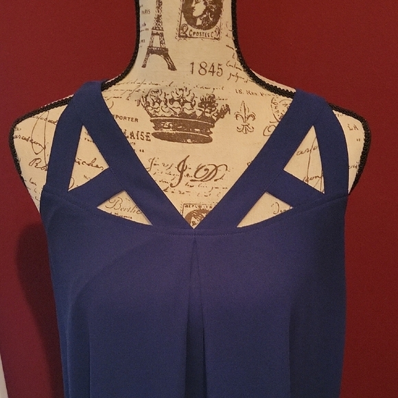 Peach Love California Blue V-Neck Sundress Mini - Picture 3 of 8